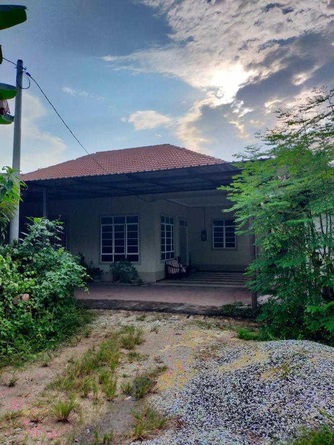 Sya Al-Yahya Homestay Kuala Terengganu Extérieur photo